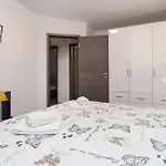 Roko Villa